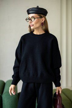 Стильний теплий вязаний костюм чорного кольору 45 фото